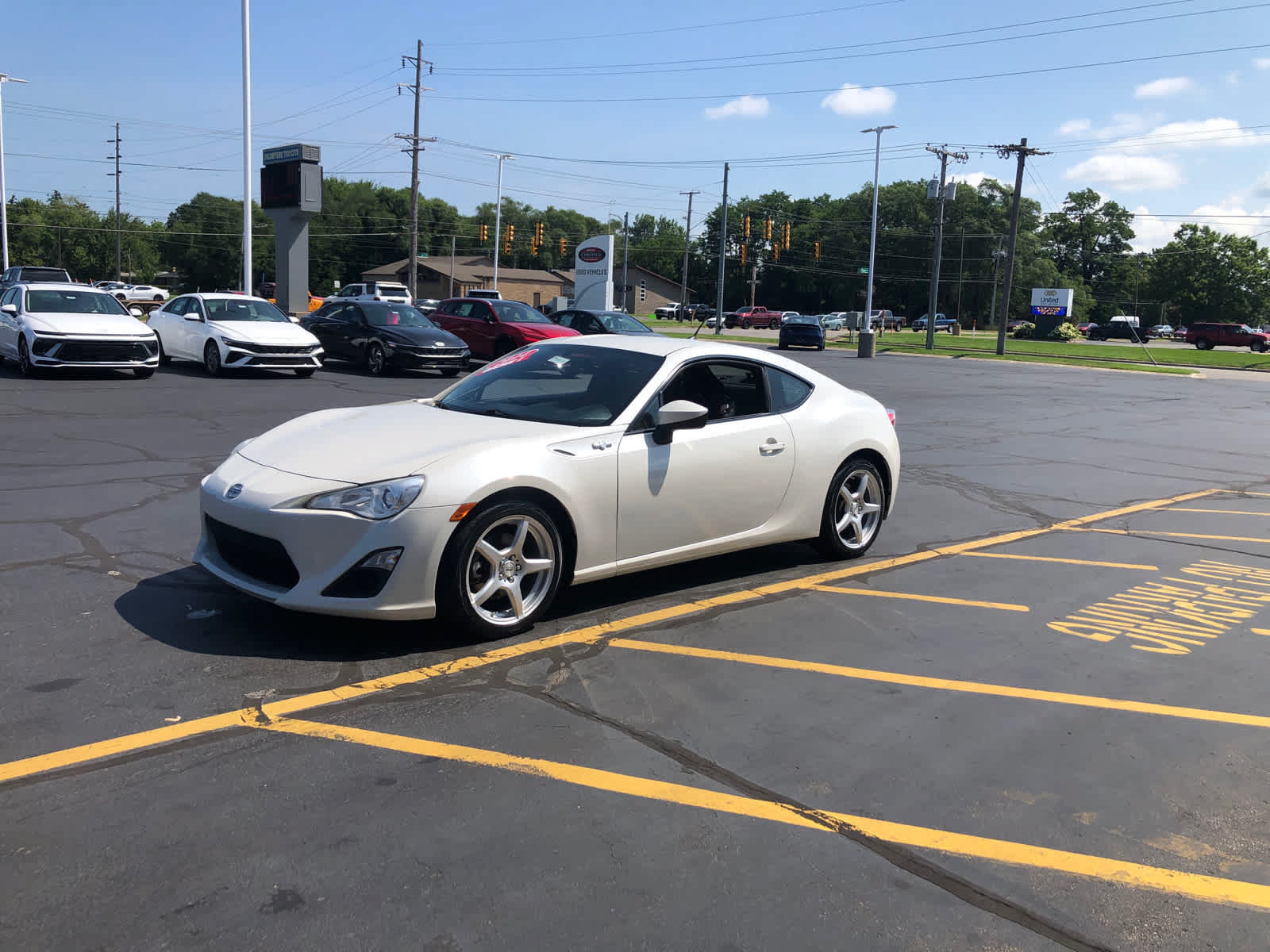 Used 2014 Scion FR-S RWD image 4