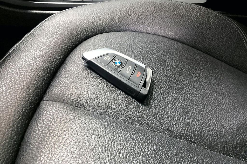 Used 2017 BMW X1 xDrive28i image 12