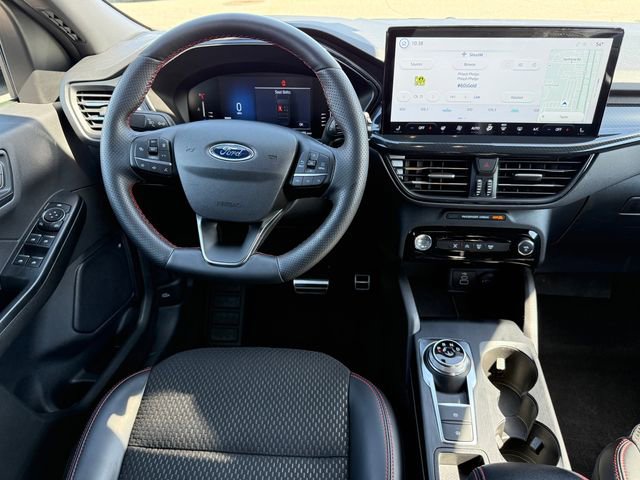 Certified 2024 Ford Escape ST-Line w/ Tech Pack #1 AWD/4WD image 8
