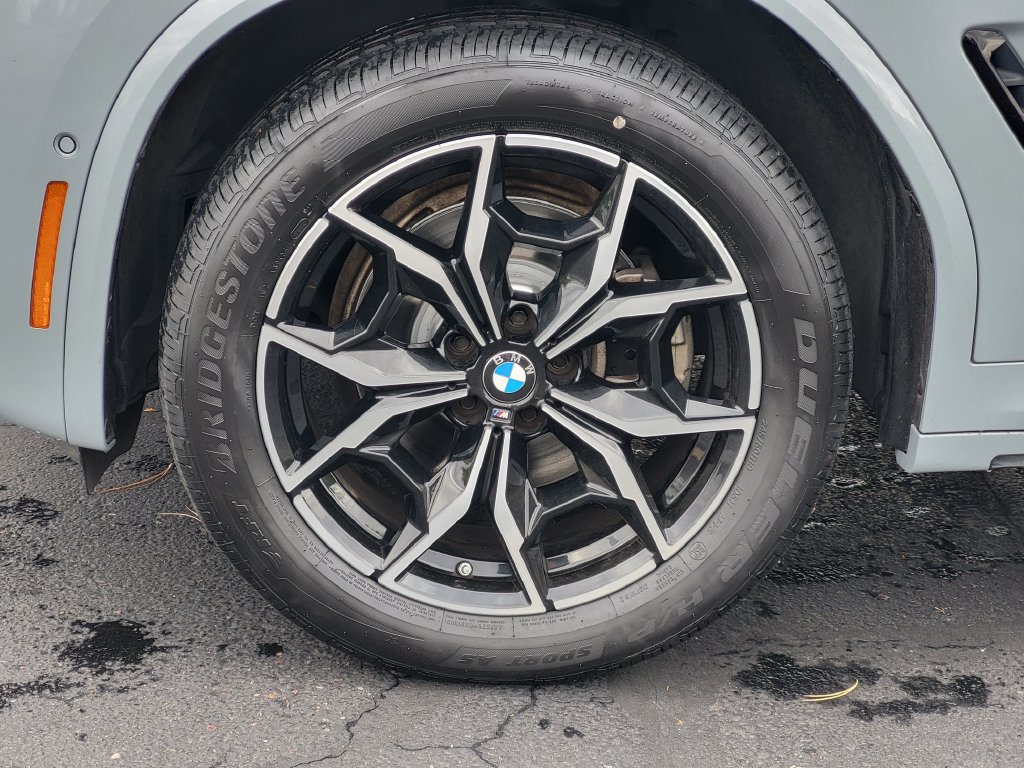 Used 2023 BMW X3 xDrive30i w/ M Sport Package AWD/4WD image 4