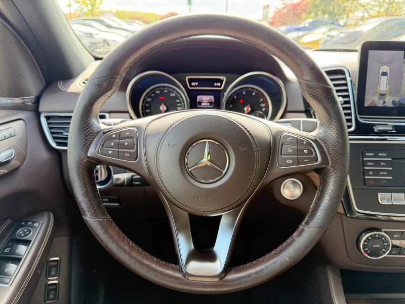 Used 2018 Mercedes-Benz GLS 450 4MATIC image 22