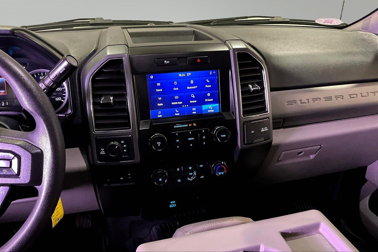 Used 2021 Ford F250 XLT AWD/4WD image 11