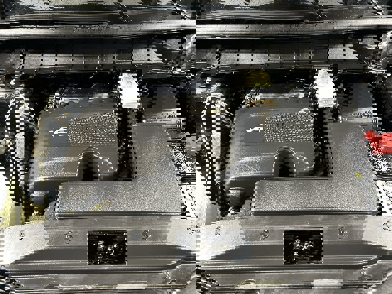 Used 2022 Nissan Pathfinder SV image 10