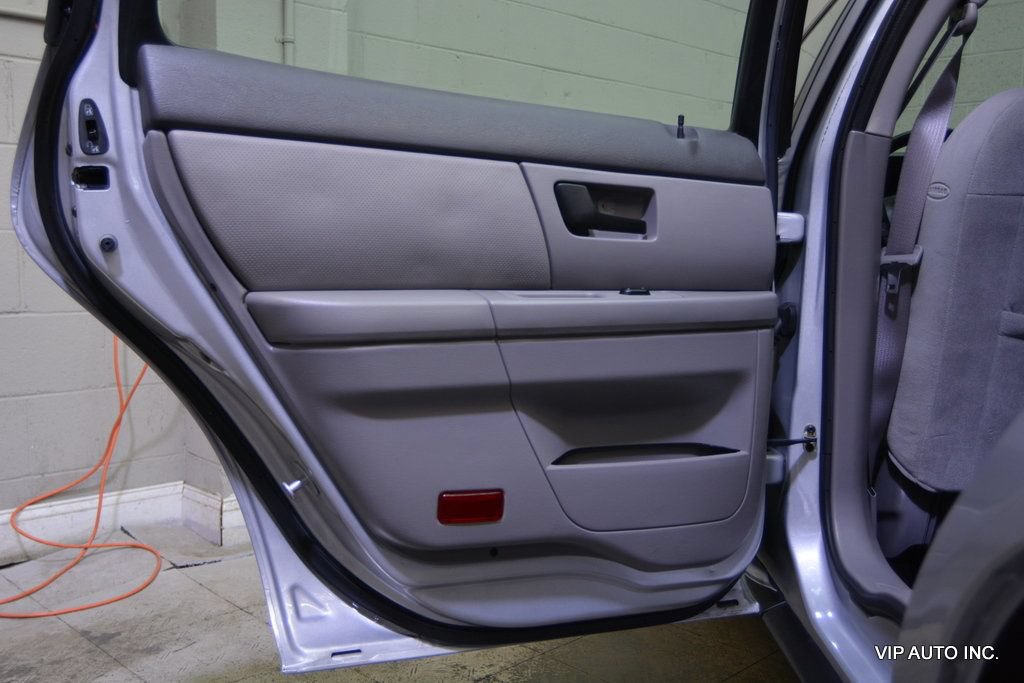 Used 2004 Mercury Sable GS FWD image 13