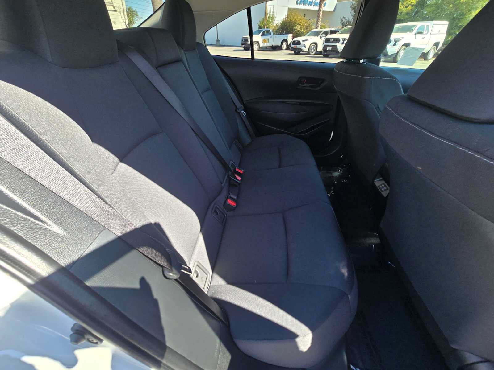Used 2026 Toyota Corolla LE FWD image 12