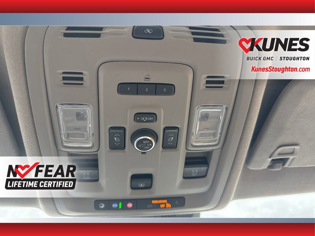 Used 2023 Cadillac Escalade Premium Luxury Platinum w/ Heavy-Duty Trailer Package AWD/4WD image 23