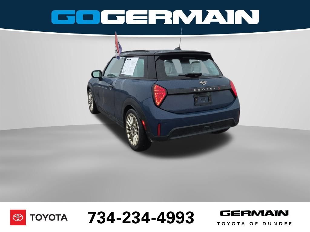 Used 2025 MINI Cooper S image 10