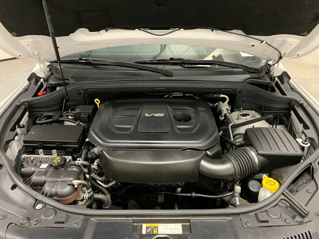 Used 2019 Dodge Durango SXT AWD/4WD image 32