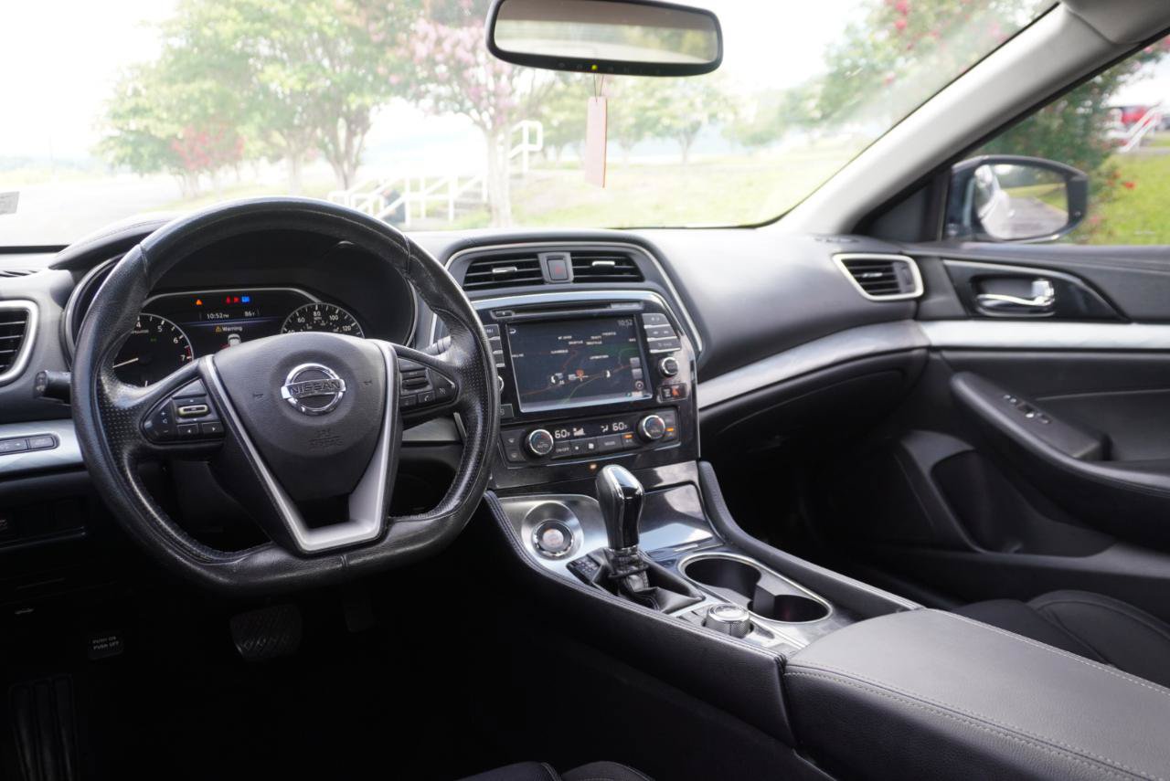 Used 2017 Nissan Maxima 3.5 S w/ Interior Lighting Package FWD image 15