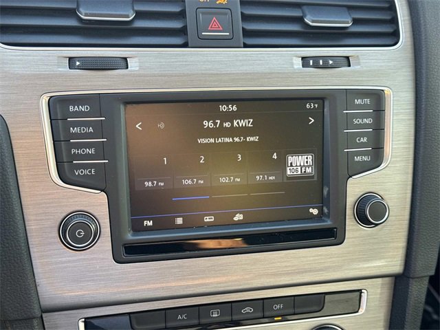 Used 2017 Volkswagen Golf S image 20