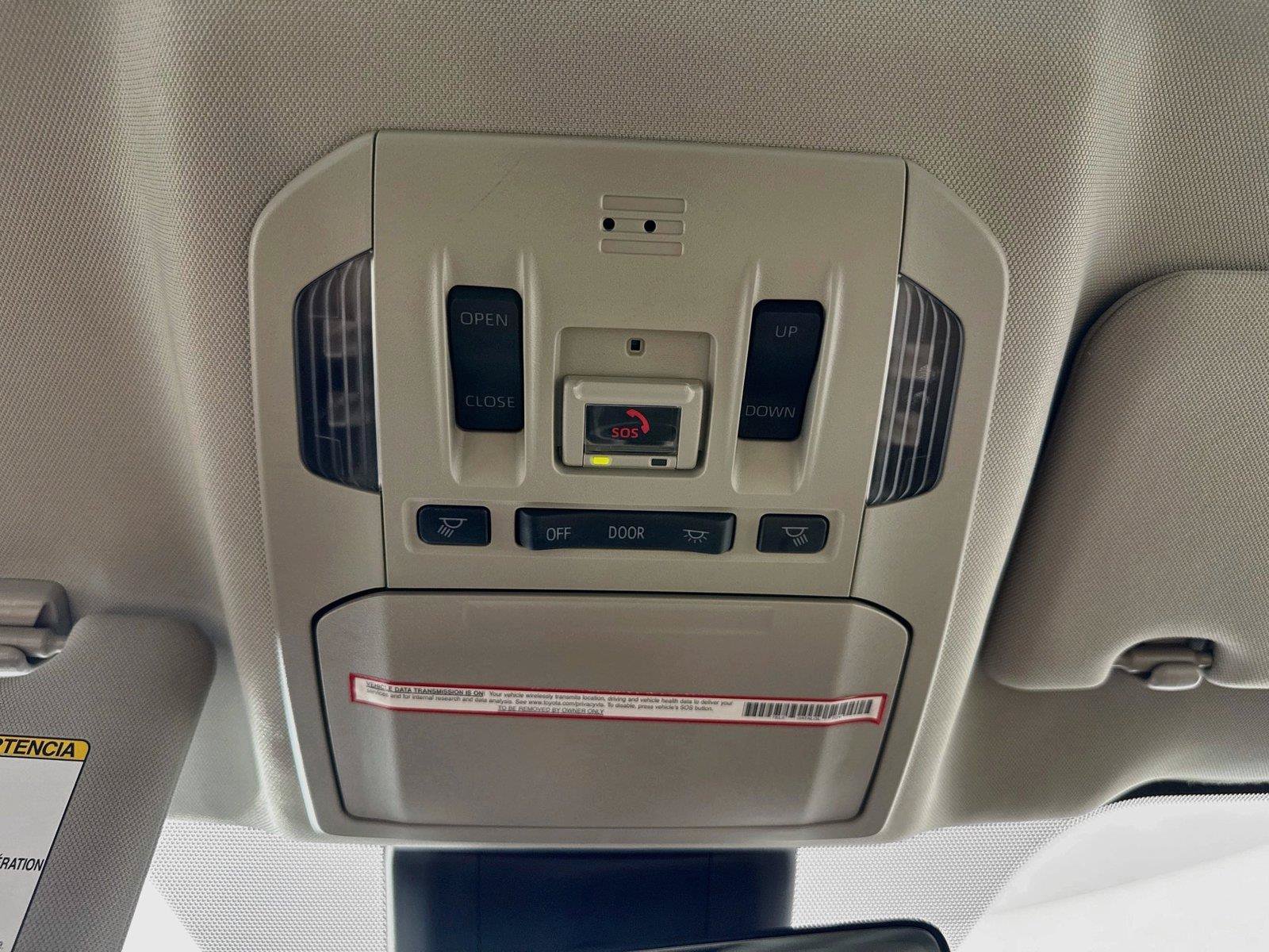 Certified 2021 Toyota Highlander Limited FWD image 24