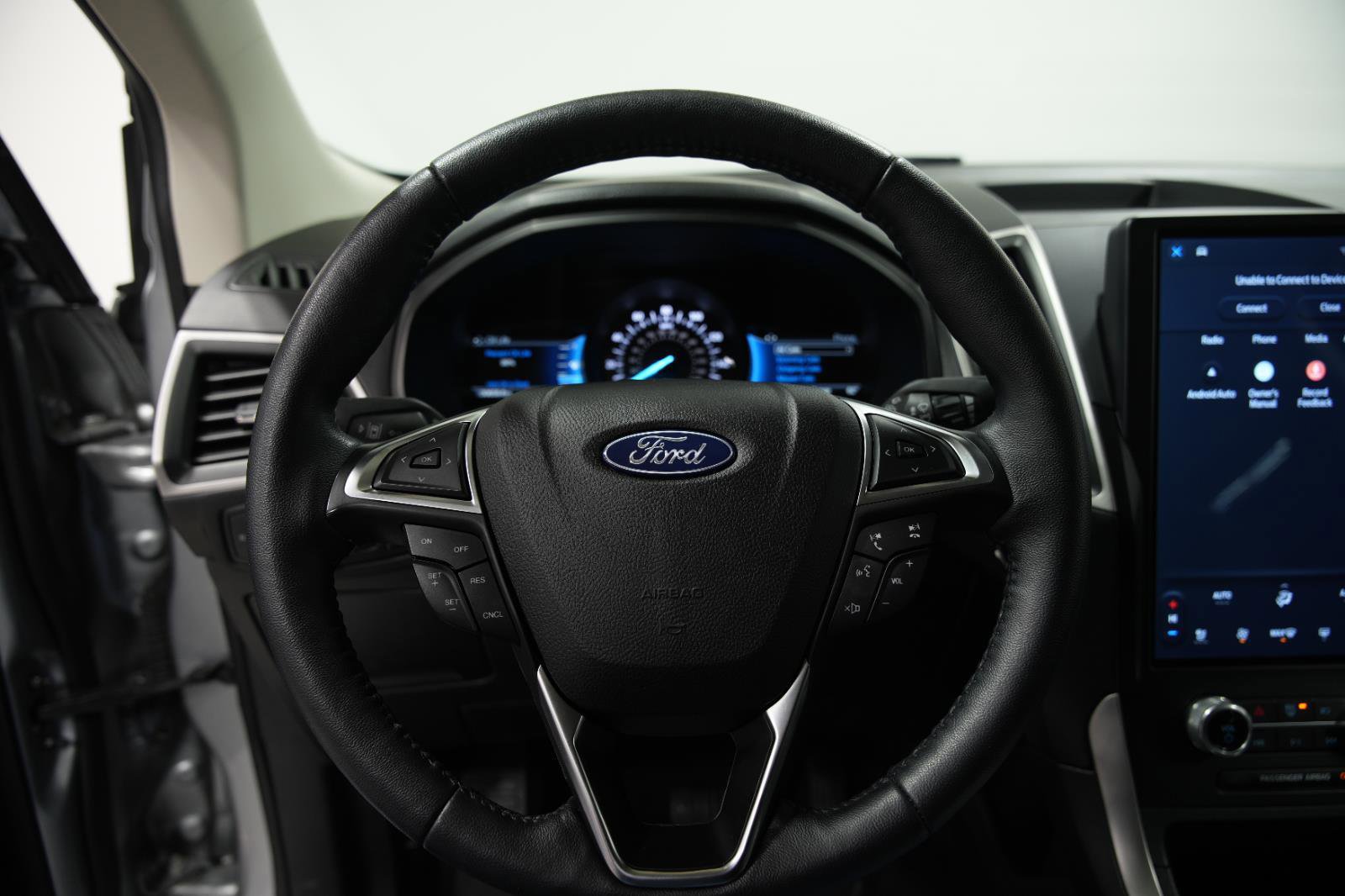 Used 2022 Ford Edge SEL w/ Convenience Package image 29