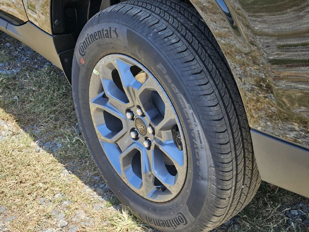 New 2026 Ford Maverick XLT FWD image 5