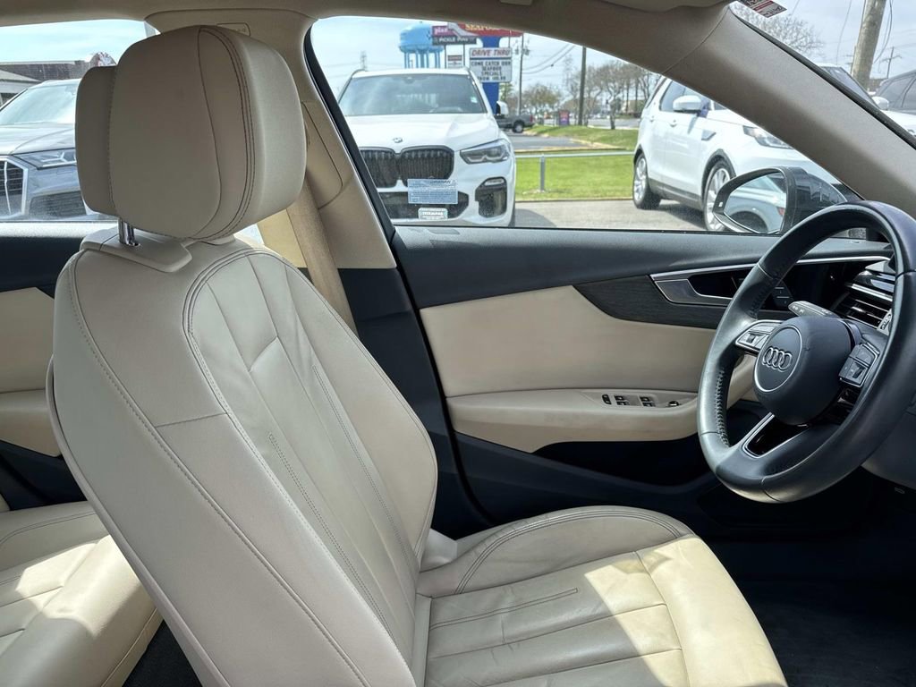Used 2020 Audi A4 2.0T Premium image 13