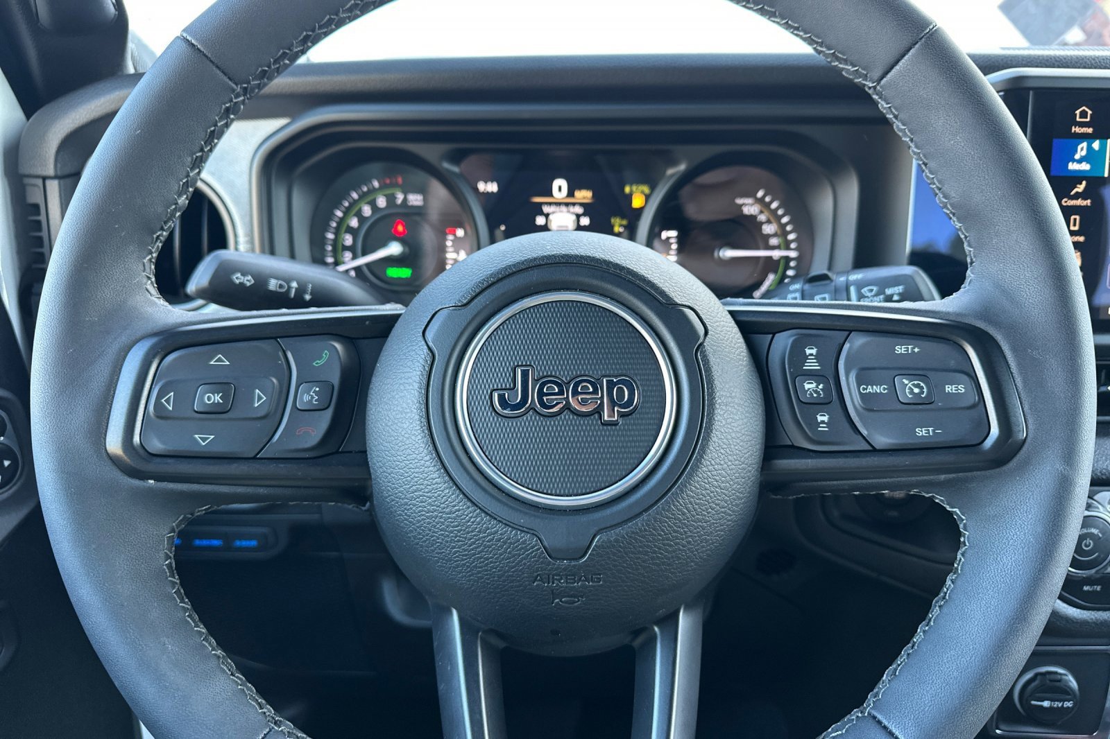 Used 2025 Jeep Wrangler Unlimited Sport S 4xe image 23