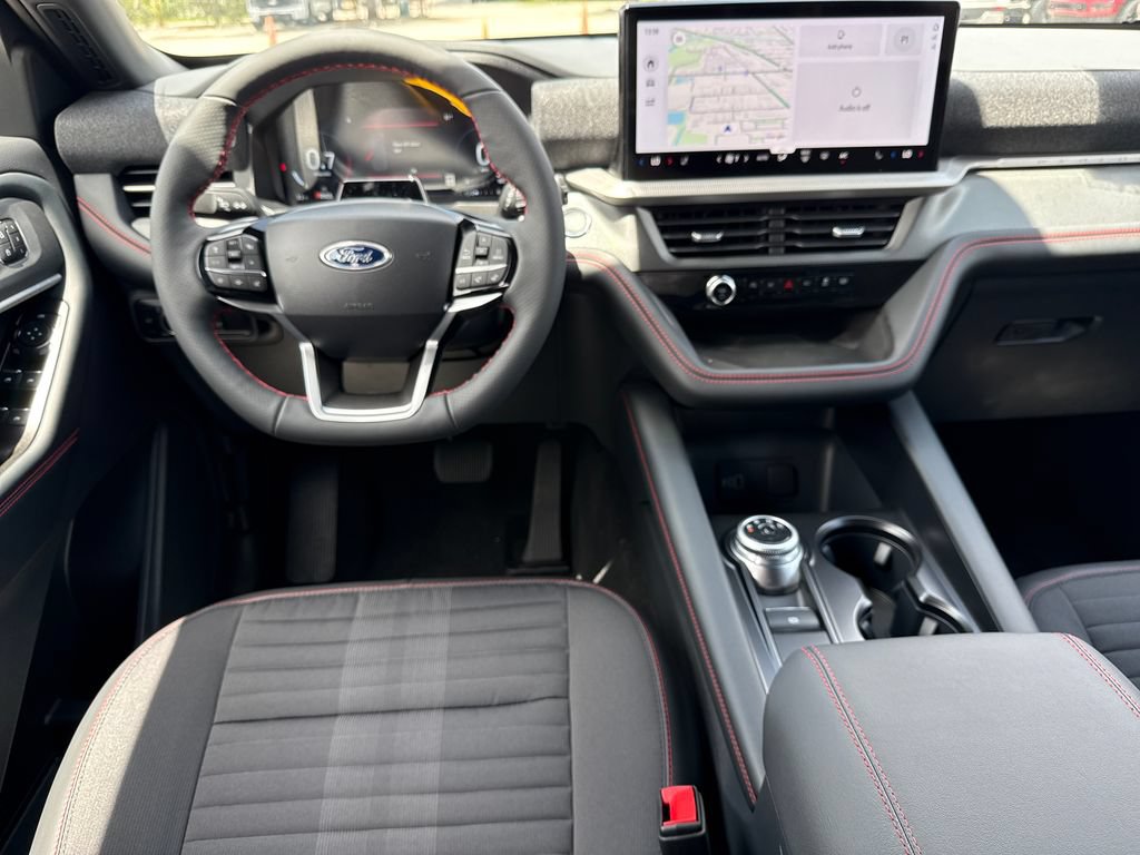 New 2026 Ford Explorer ST-Line w/ ST-Line Street Pack RWD image 5