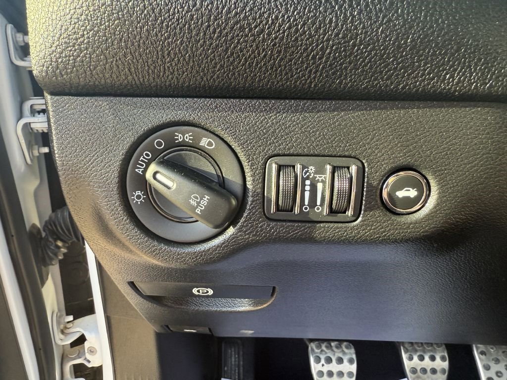 Used 2021 Dodge Challenger R/T Scat Pack image 14