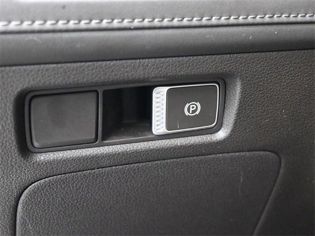 Used 2021 Hyundai Santa Fe Limited image 18