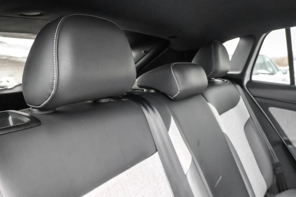 Certified 2023 Volkswagen ID.4 Pro image 34