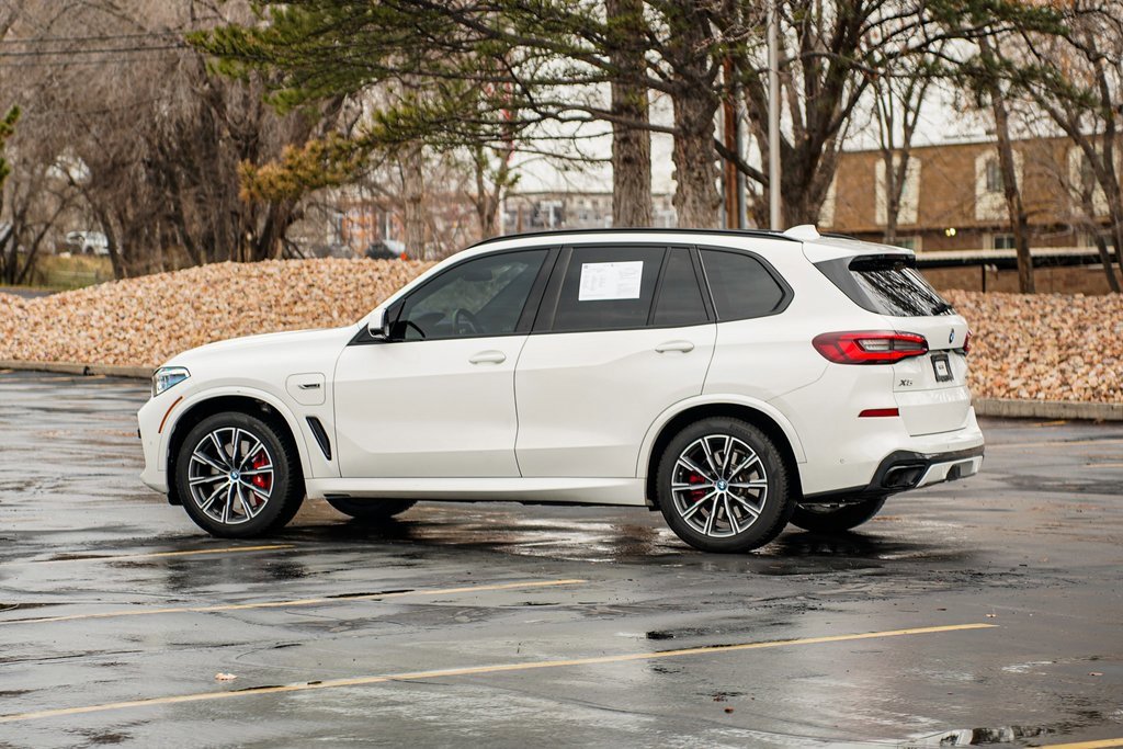 Used 2022 BMW X5 xDrive45e w/ M Sport Package image 7