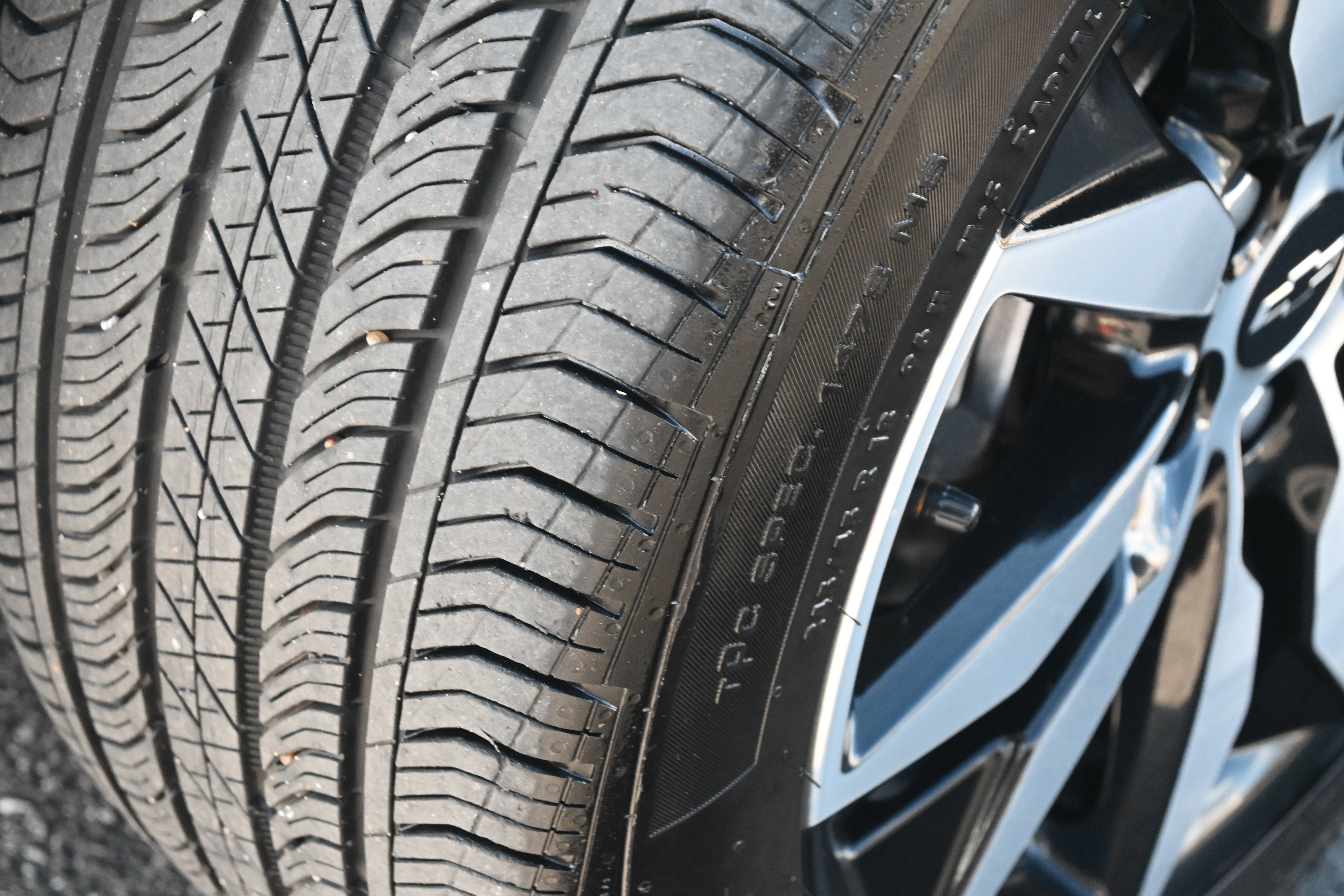 Used 2025 Chevrolet Malibu RS image 14