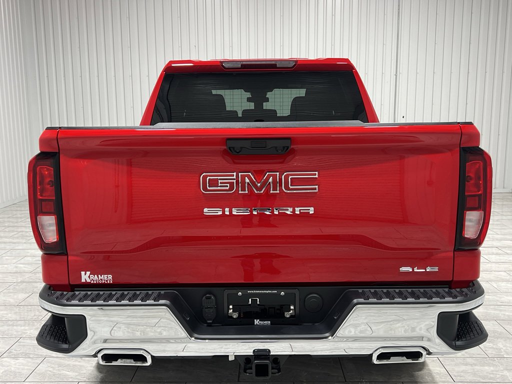 New 2026 GMC Sierra 1500 SLE image 4
