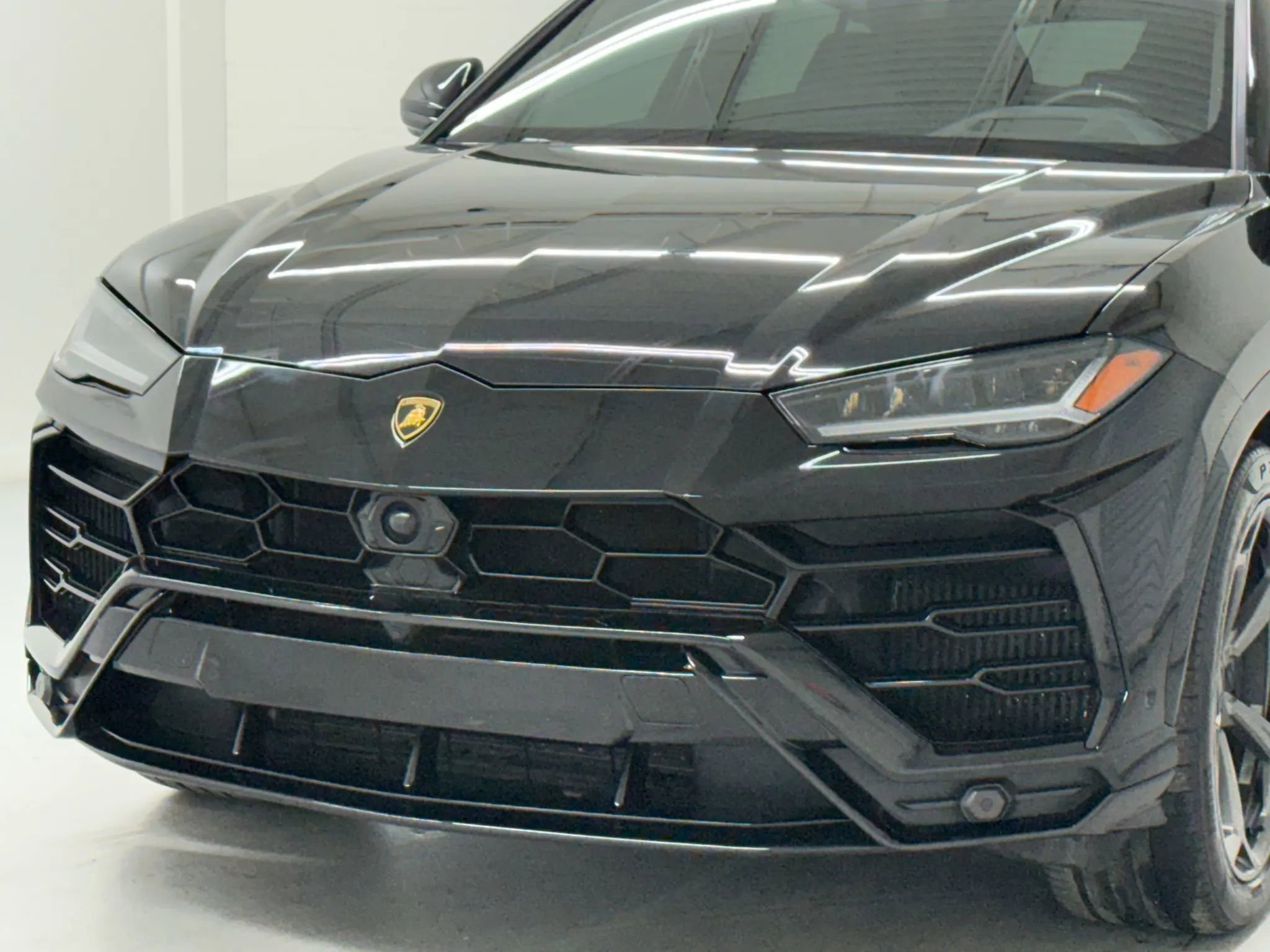 Used 2021 Lamborghini Urus image 69