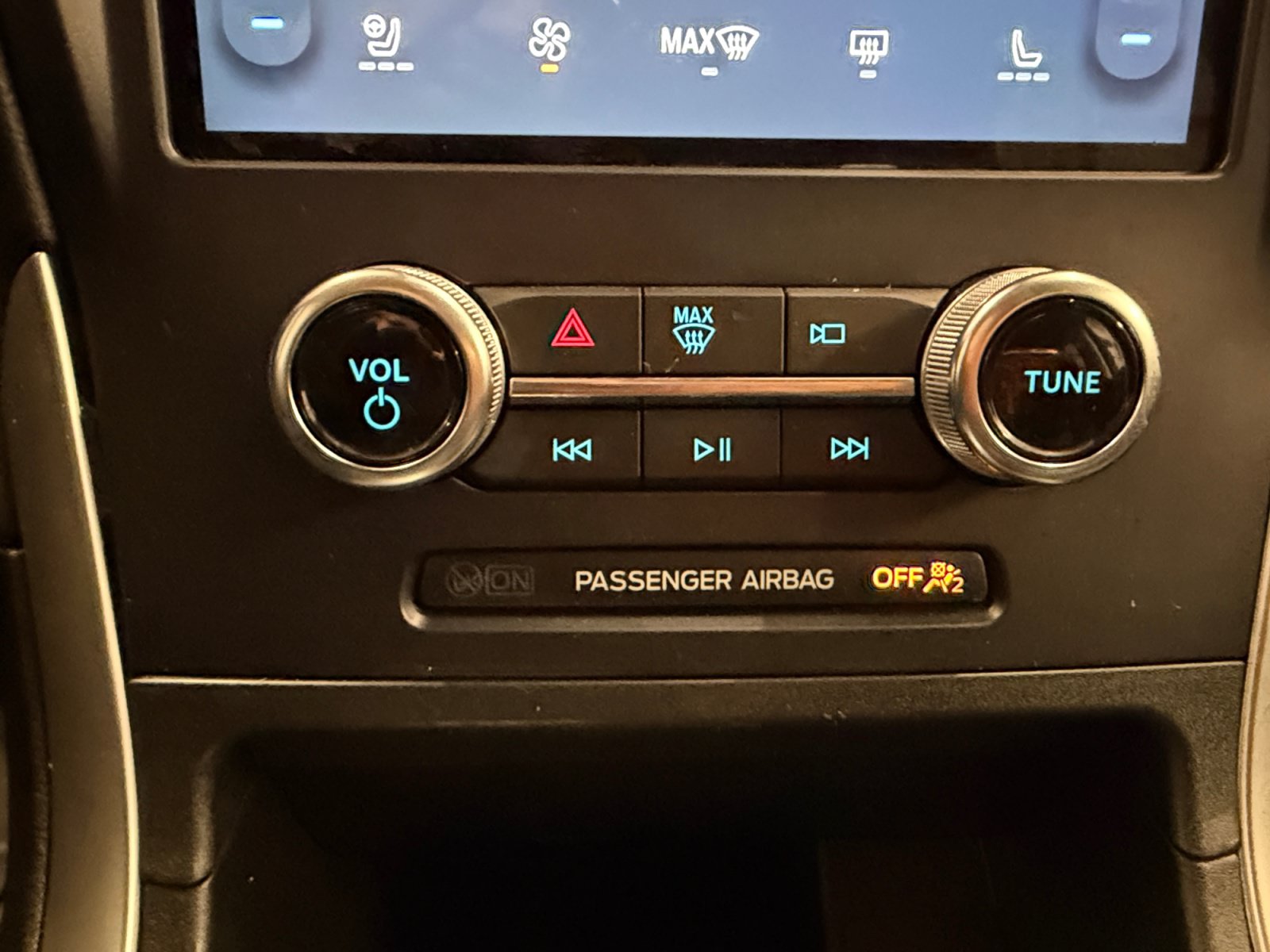 Used 2023 Ford Edge SEL w/ Convenience Package AWD/4WD image 42