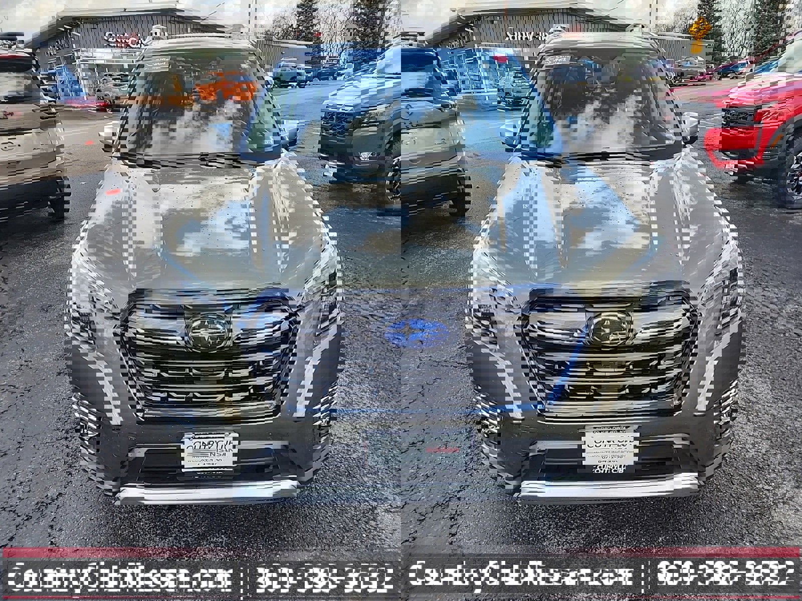 Used 2022 Subaru Forester Touring image 4