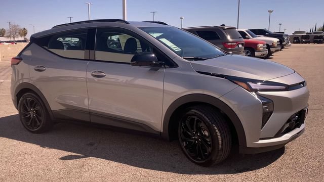 New 2027 Chevrolet Bolt RS w/ Technology Package FWD image 2