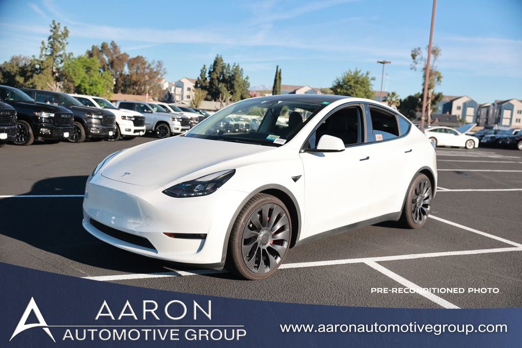 Used 2023 Tesla Model Y Performance image 1