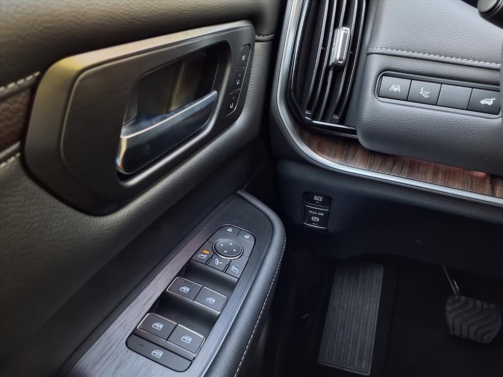 New 2026 Nissan Armada Platinum Reserve image 20