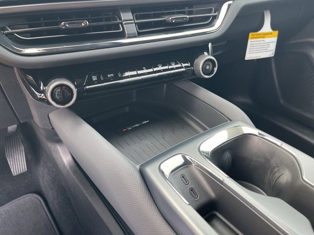 New 2026 Chevrolet Equinox EV RS image 19