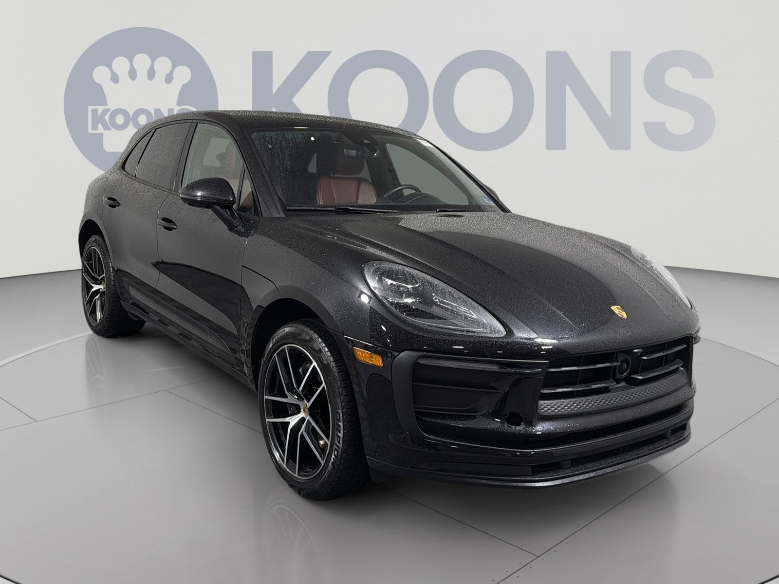 Used 2024 Porsche Macan Turbo AWD/4WD image 10