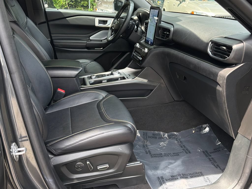 Used 2020 Ford Explorer ST w/ ST Street Pack AWD/4WD image 9