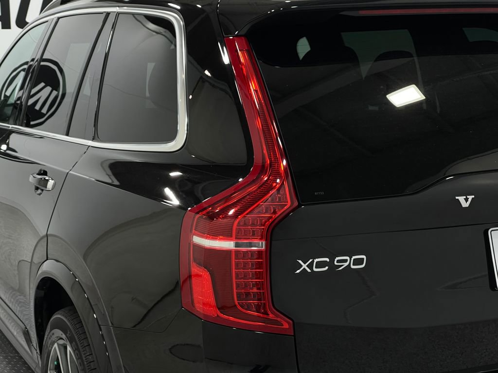 Used 2019 Volvo XC90 T5 Momentum w/ Protection Package Premier image 37