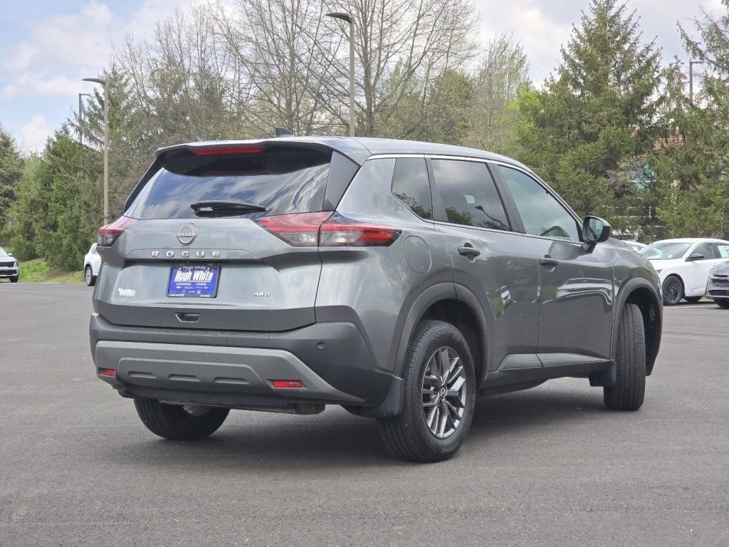 Used 2023 Nissan Rogue S AWD/4WD image 11