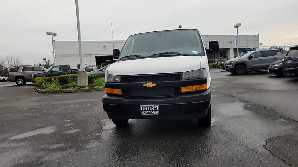 New 2025 Chevrolet Express 2500 w/ Driver Convenience Package image 4
