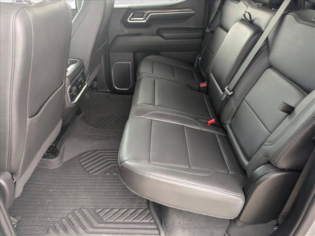 Used 2024 Chevrolet Silverado 1500 LTZ AWD/4WD image 16