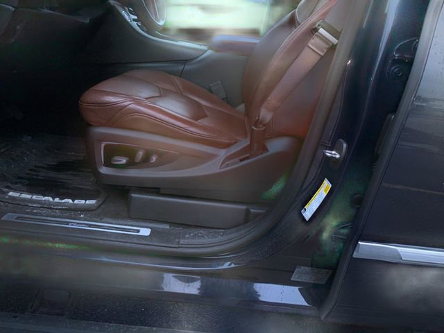 Used 2017 Cadillac Escalade Premium Luxury image 10