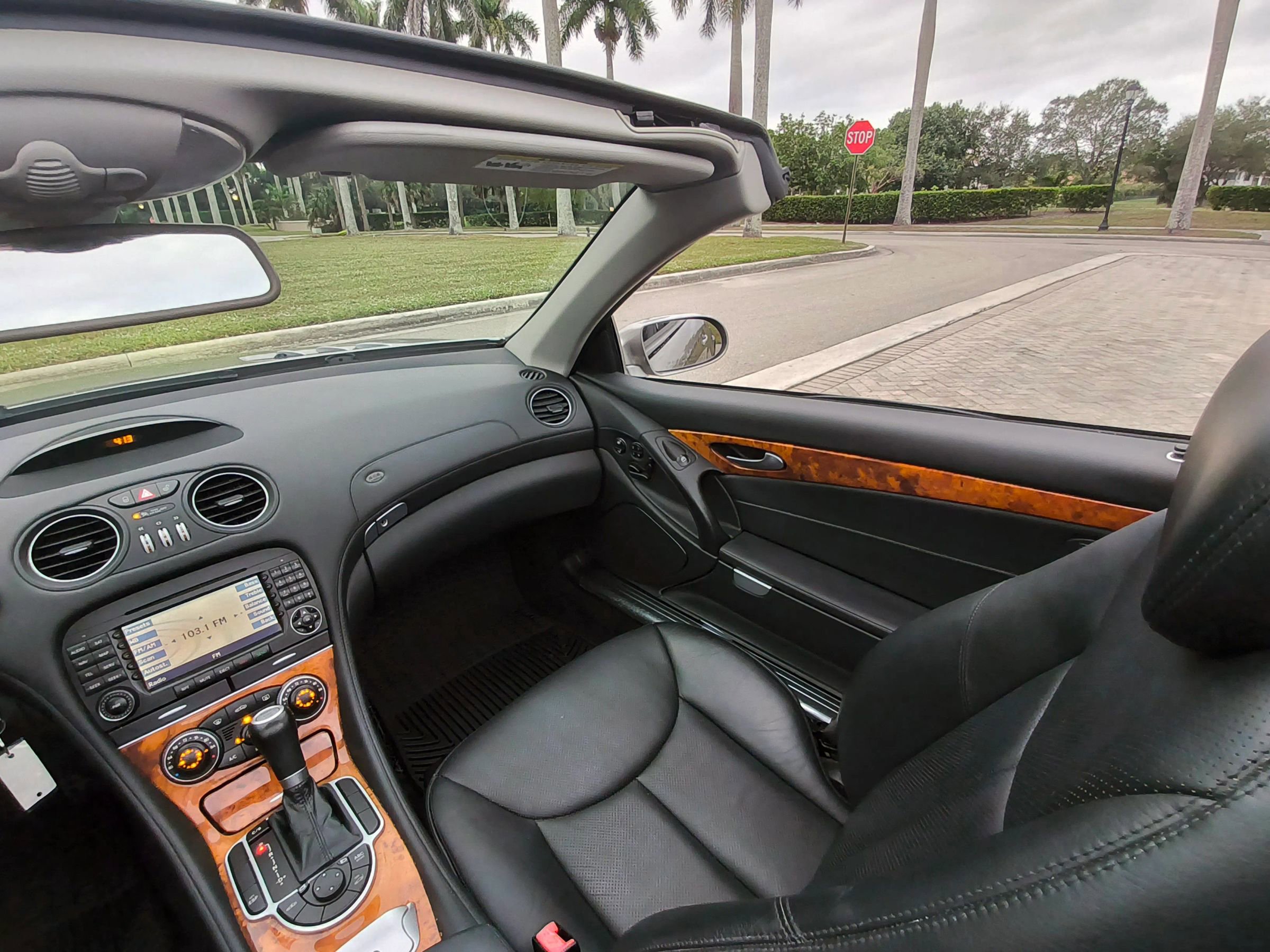 Used 2007 Mercedes-Benz SL 550 image 27