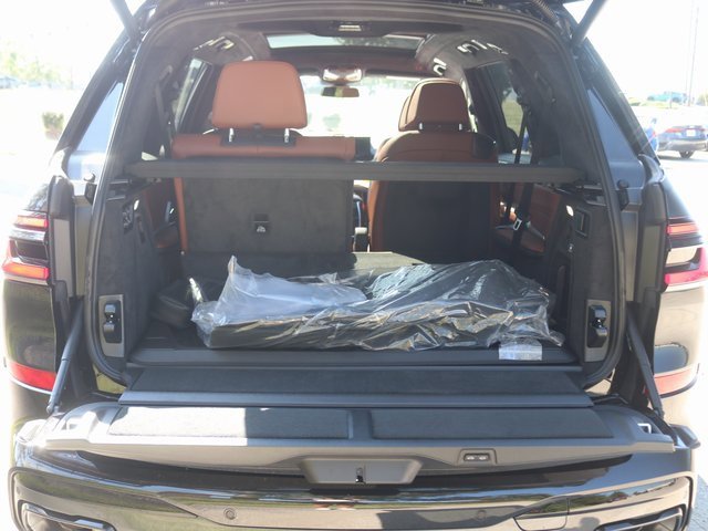 New 2026 BMW X7 xDrive40i image 37