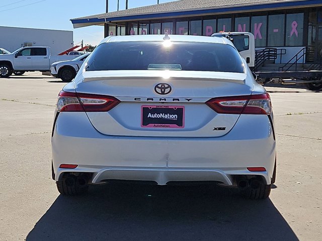 Used 2019 Toyota Camry XSE image 7