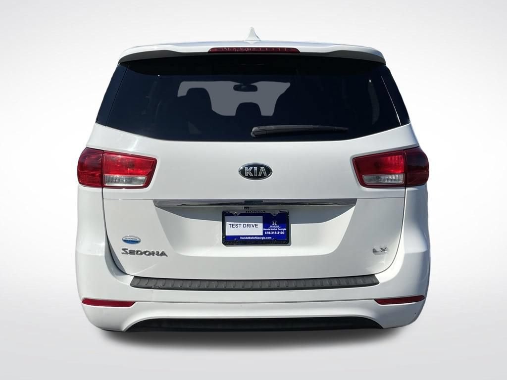 Used 2017 Kia Sedona LX FWD image 5