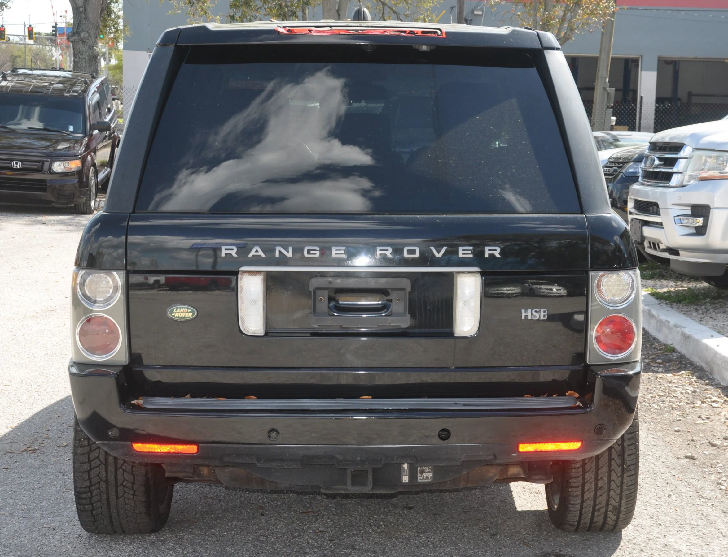 Used 2008 Land Rover Range Rover HSE image 7