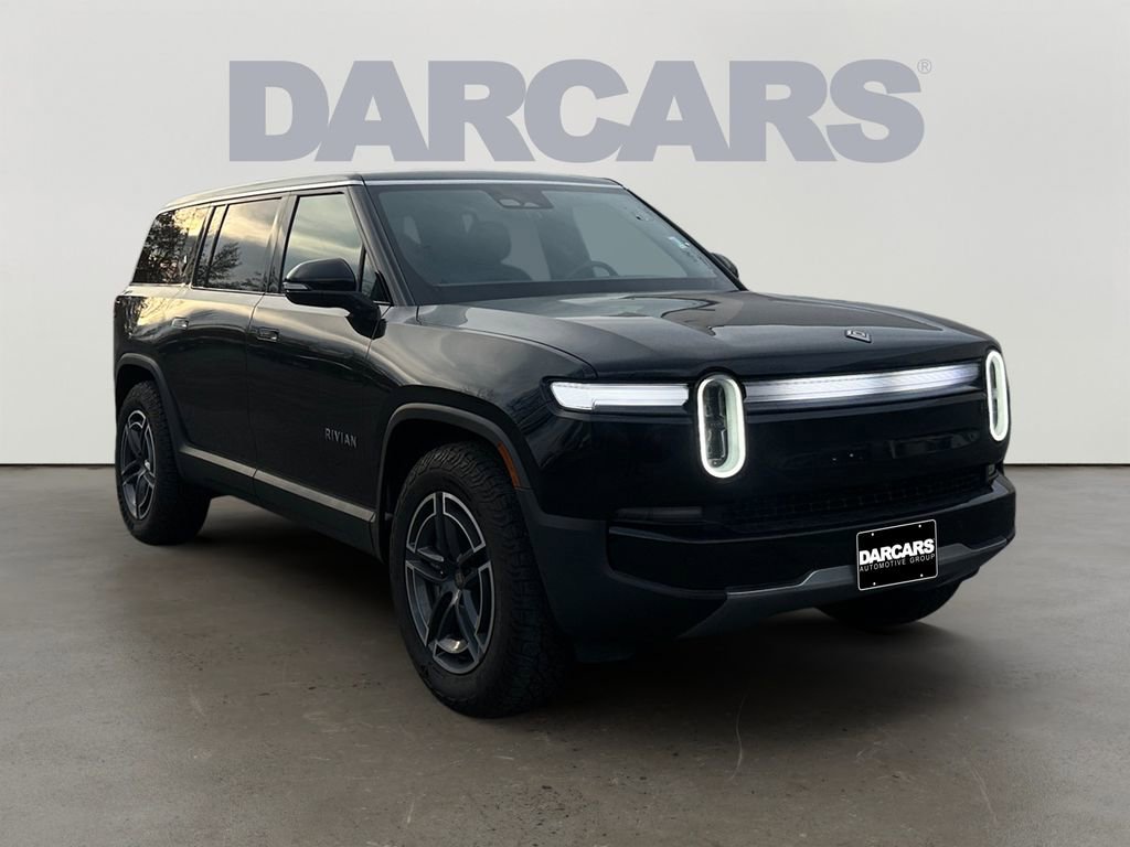Used 2025 Rivian R1S Adventure image 1