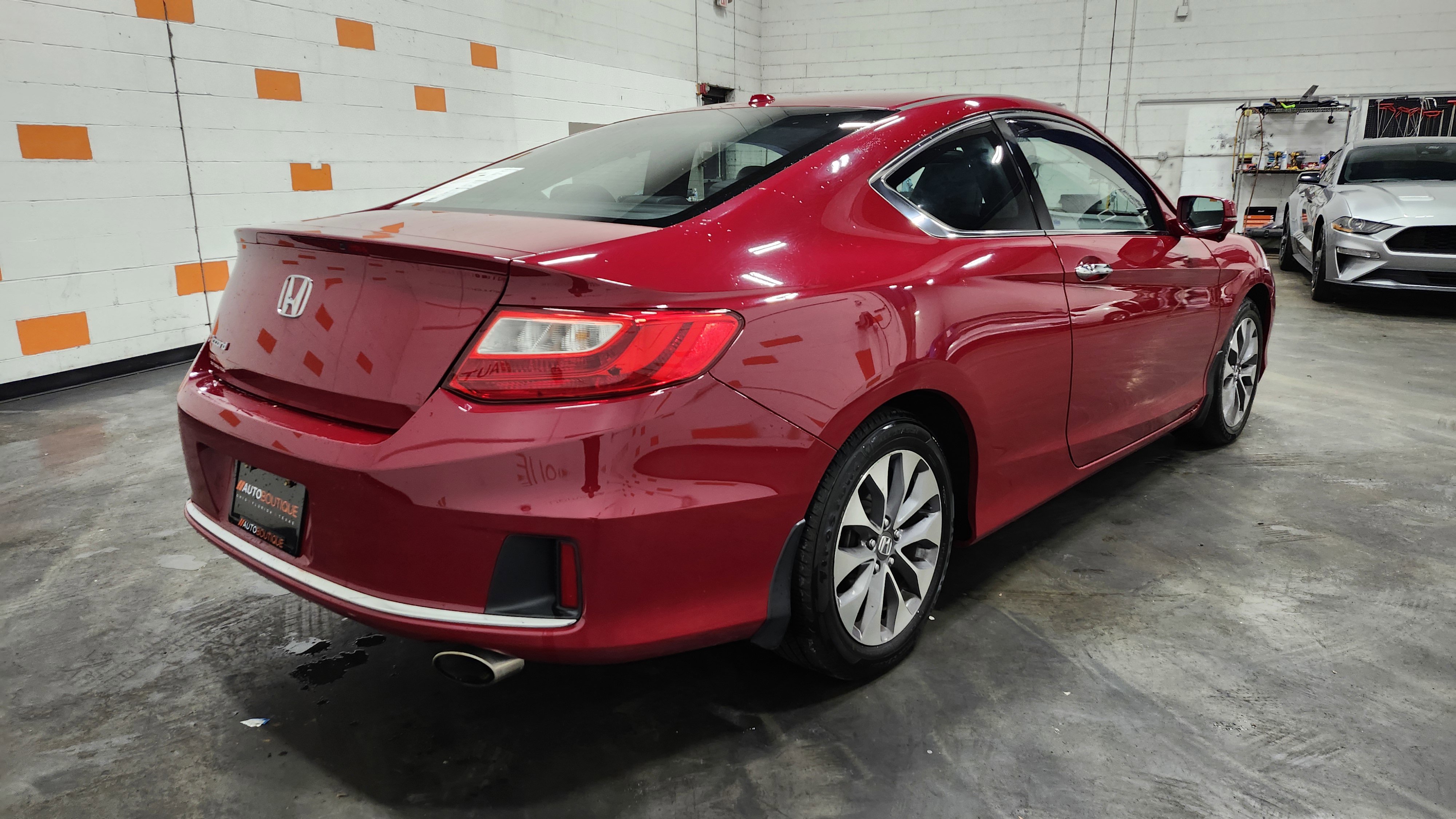Used 2015 Honda Accord EX-L image 18