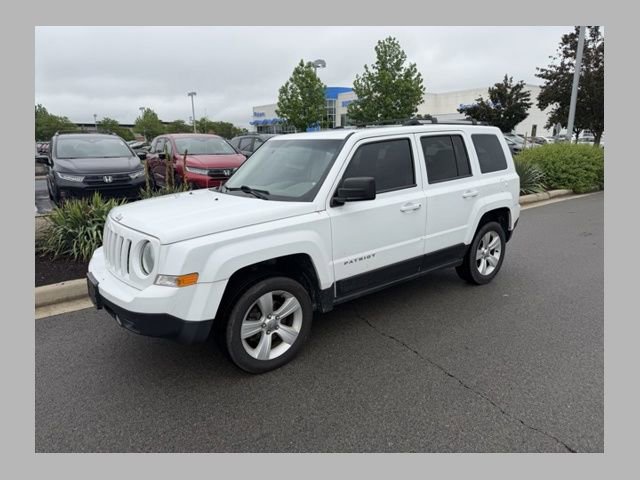 Used 2015 Jeep Patriot Limited w/ Sun/Sound Group AWD/4WD image 1