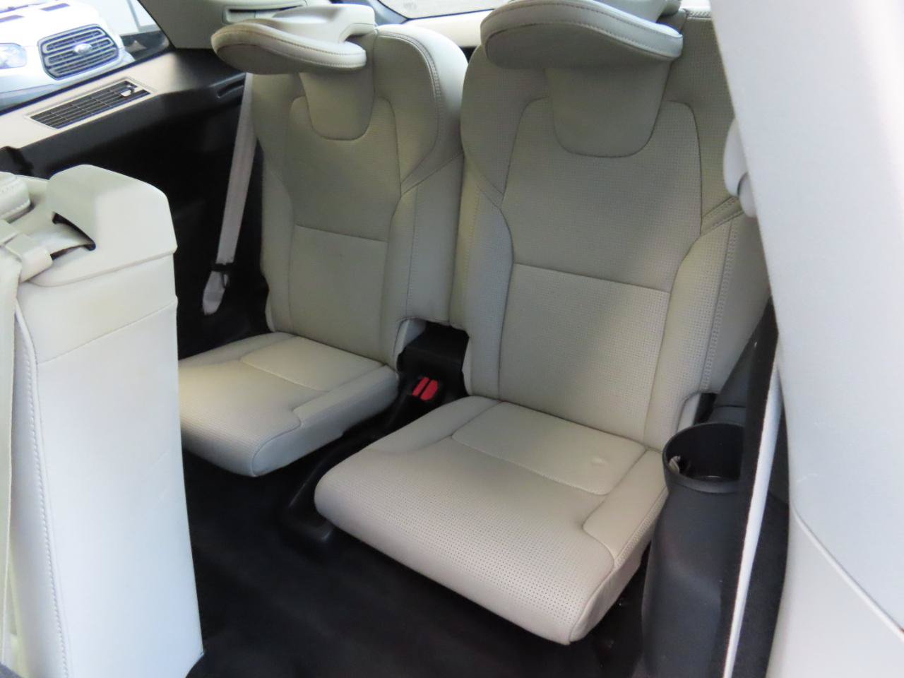 Used 2018 Volvo XC90 T6 Inscription w/ Convenience Package AWD/4WD image 15
