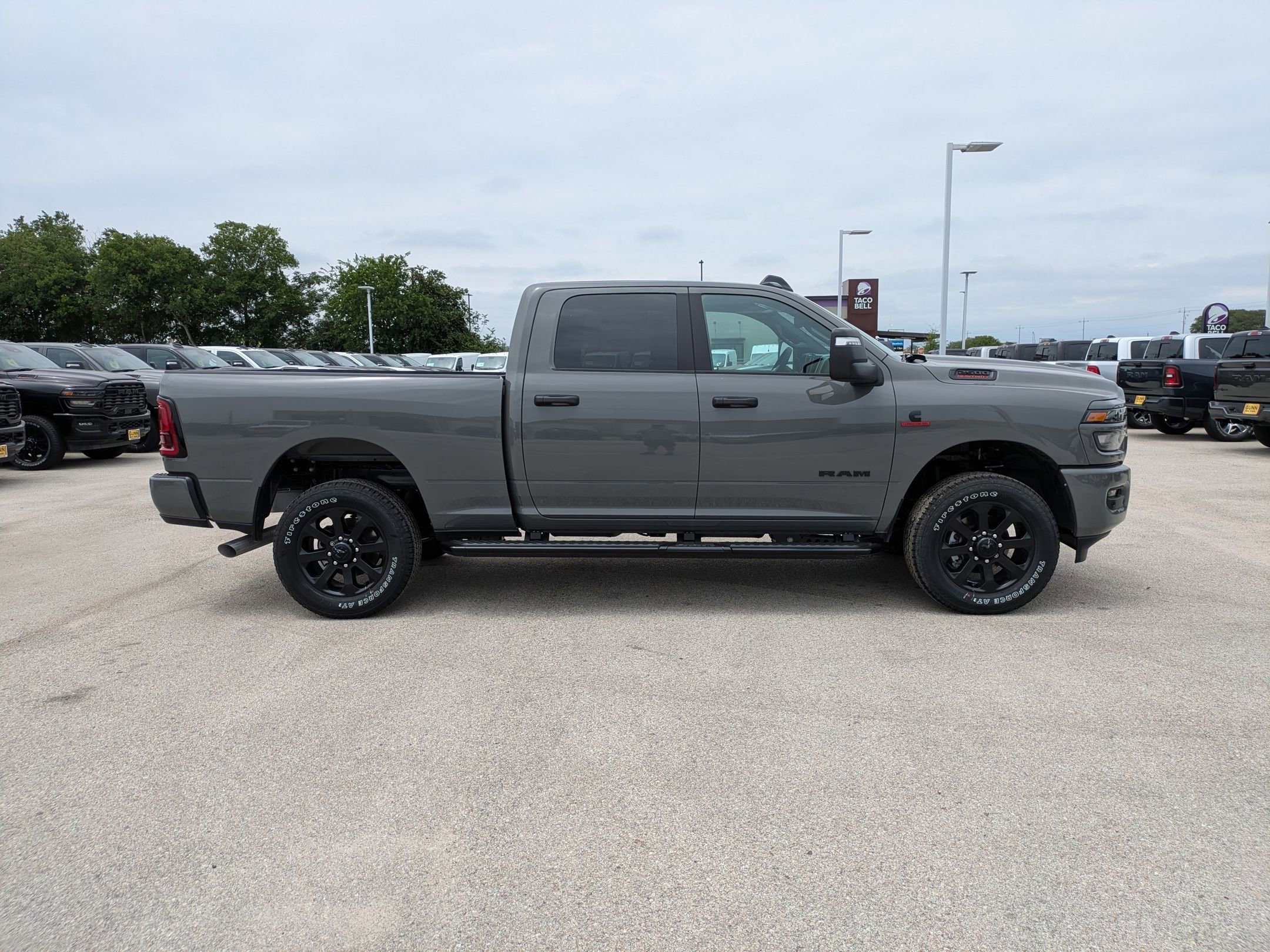 New 2026 RAM 2500 Lone Star AWD/4WD image 2